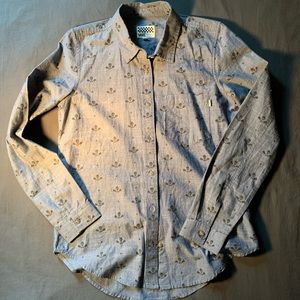 Vans skull button up!!